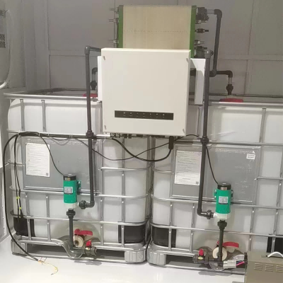 Integrated design of flow channel frame and gasket of flow battery under two-color injection molding process