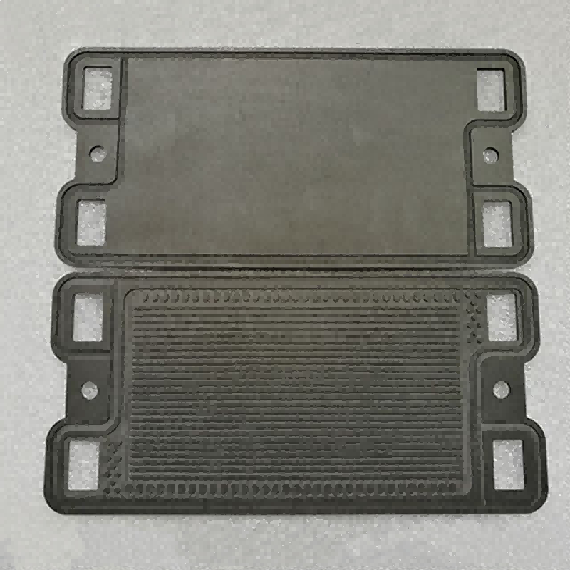 Etched metal bipolar plates for hydrogen fuel cells