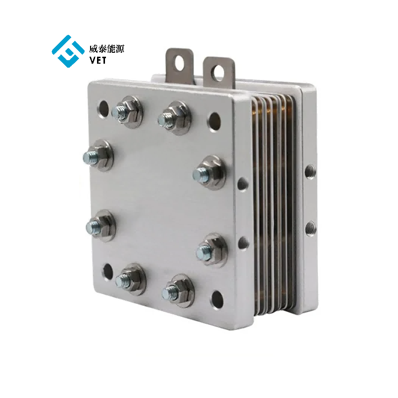 High-performance PEM electrolyzer