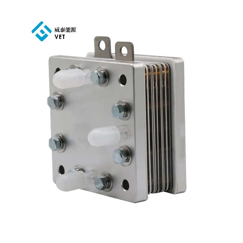 High-yield PEM electrolyser