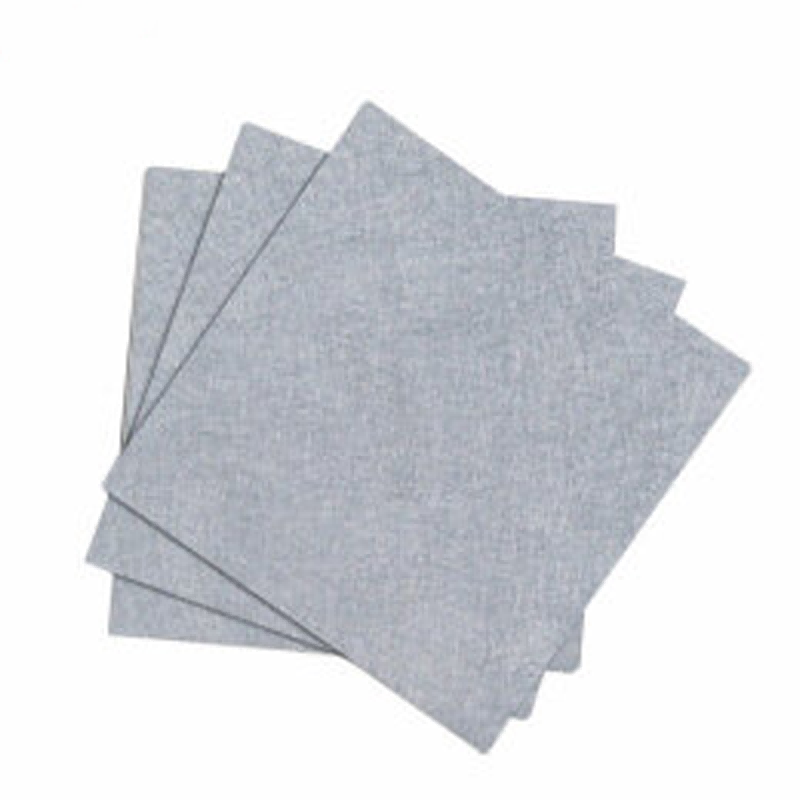 Hydrogen gas diffusion mat for electrolysis cells of platinum-plated titanium blanket