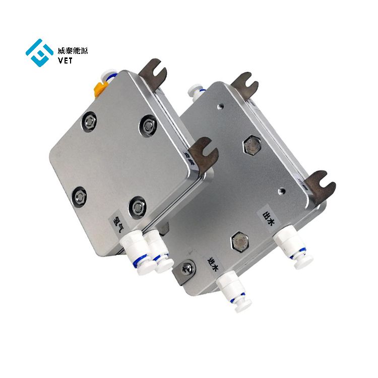 PEM electrolyser to control hydrogen production